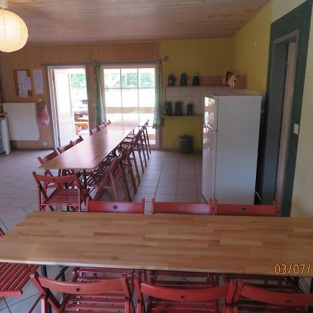 Gruppenbungalow-Waldhaus-Am Ferienpark Mirow Eksteriør billede